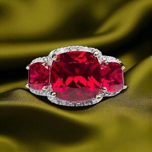 10K Gold- Ruby & Halo Diamond Ring -Size 7- 4 CTTW Three Stone Cushion Cut -3.4g